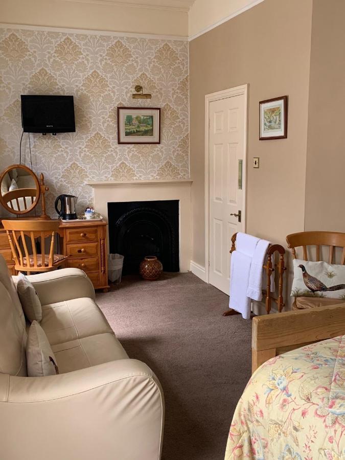 Harrisons Hall Bed & Breakfast Hotel Mold Exterior foto