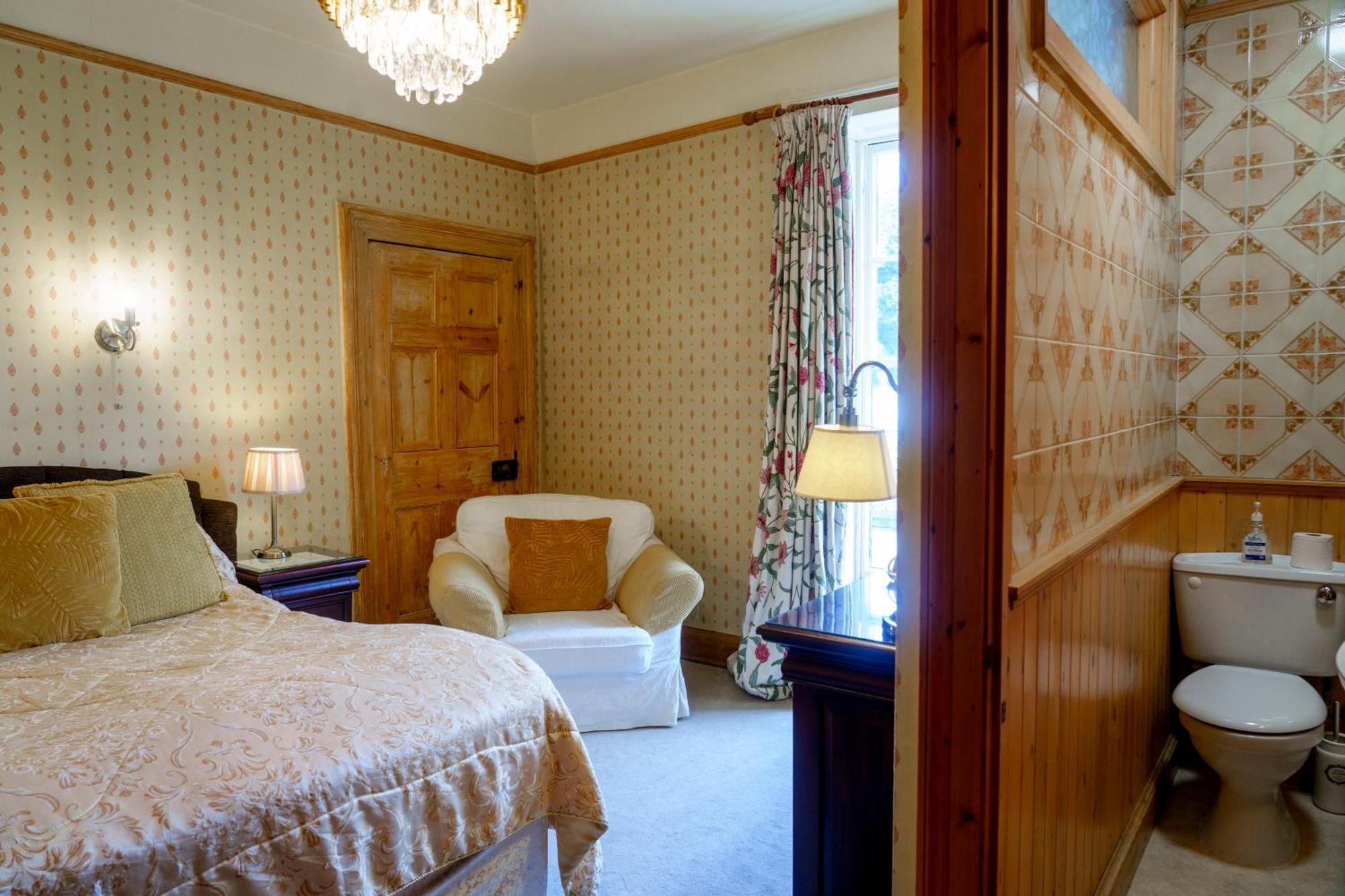 Harrisons Hall Bed & Breakfast Hotel Mold Exterior foto