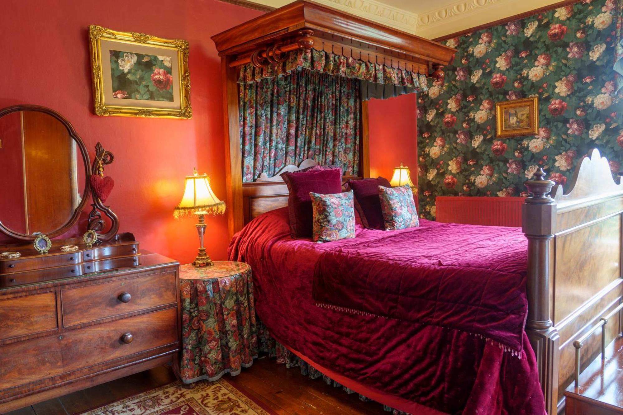 Harrisons Hall Bed & Breakfast Hotel Mold Exterior foto