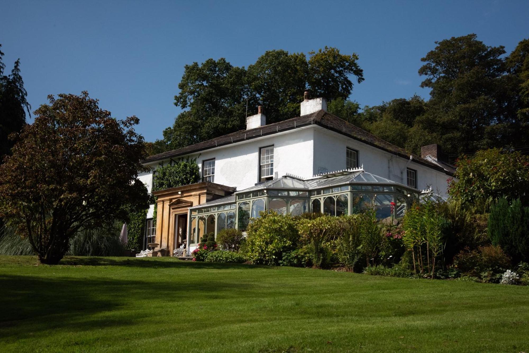 Harrisons Hall Bed & Breakfast Hotel Mold Exterior foto